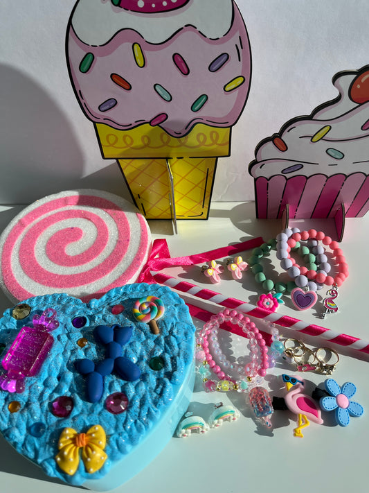 Mini Magic Trunk – Mystery Kiddie Bundle